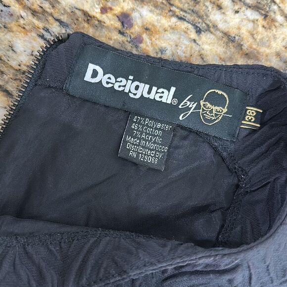 Desigual by Christian Lacroix Sleeveless Textured Black Dress Size 6 - Picture 6 of 13